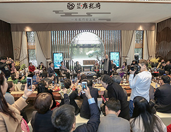 【凯时尊龙人生就是博·雍龙府】寻声而来，艺术名家齐聚雍龙府！吸引25万+合肥人关注！
